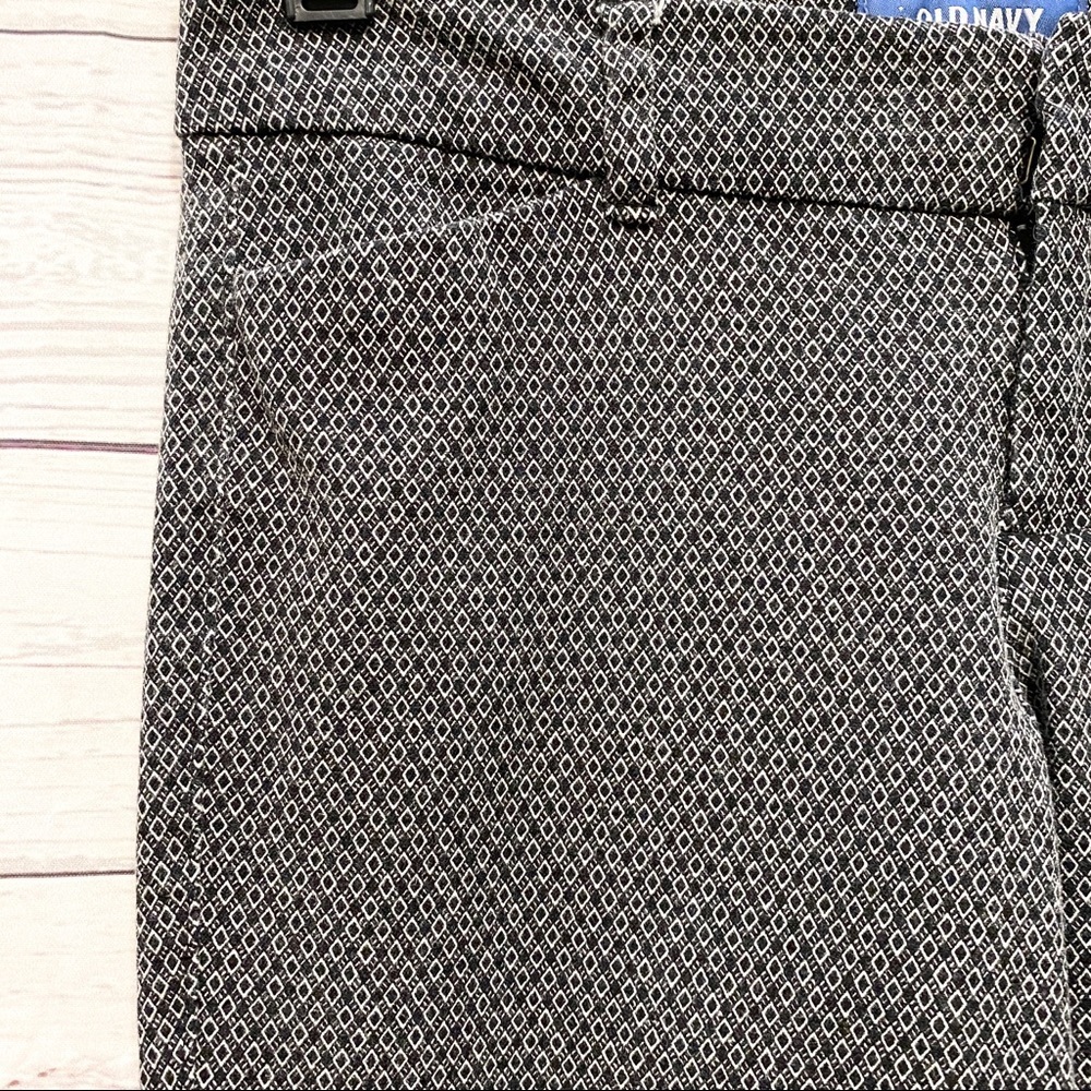 Old Navy | pixie black and white patterned - image 2